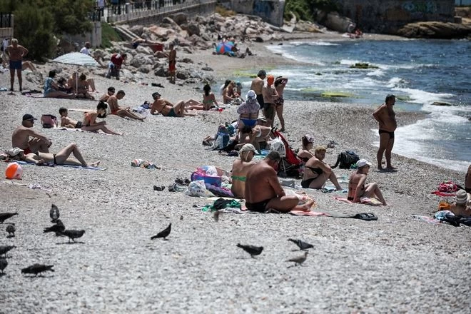 Κοινωνικός Τουρισμός: Πάνω από 300.000 αιτήσεις στον ΟΑΕΔ, με την ελπίδα προσιτών διακοπών (πίνακας)